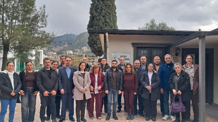 Hatay'ın can suyu Asi Nehri'nin ve Çöğürlü muhtarı Kıymet Doğru'nun yanındayız 1 Hatay’ın can suyu Asi Nehri’nin ve Çöğürlü muhtarı Kıymet Doğru’nun yanındayız